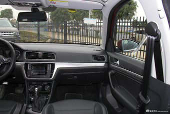 2017款朗逸1.4T自动豪华版230TSI DSG