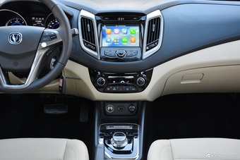 2018款逸动EV300 尊享型