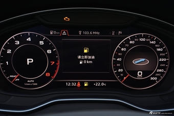 2018款奥迪Q5L 2.0T自动45 TFSI尊享运动型