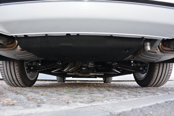 2018款奥迪A8L 3.0T自动55 TFSI quattro精英型