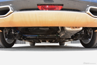 2015款DS 5 1.8T自动豪华版THP200