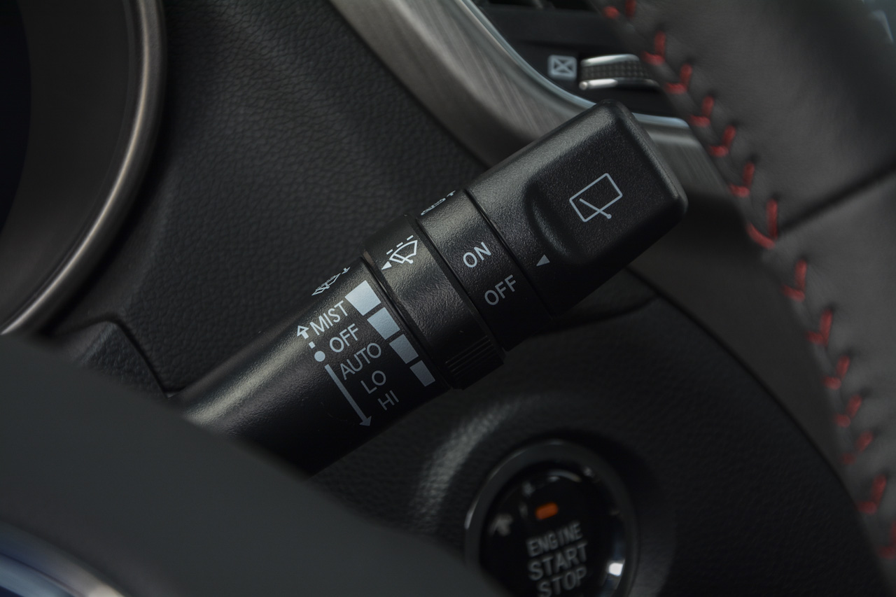 2017款CS75尚酷版1.8T自动四驱豪华型