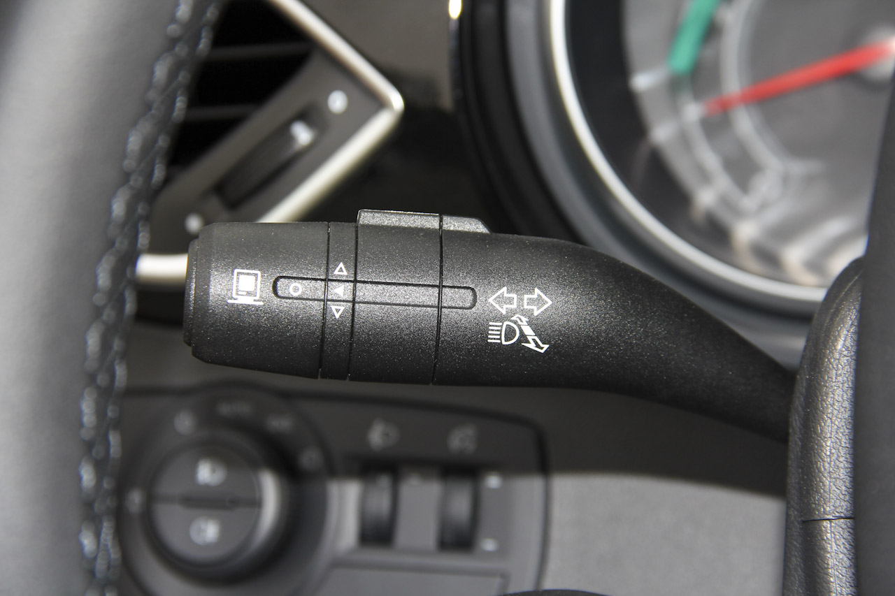 2016款锐腾 1.5T自动豪华版 约克棕