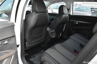 2017款标致5008 1.8T自动380THP精英版7座