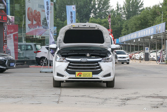 2018款瑞风R3 1.6L手动豪华型