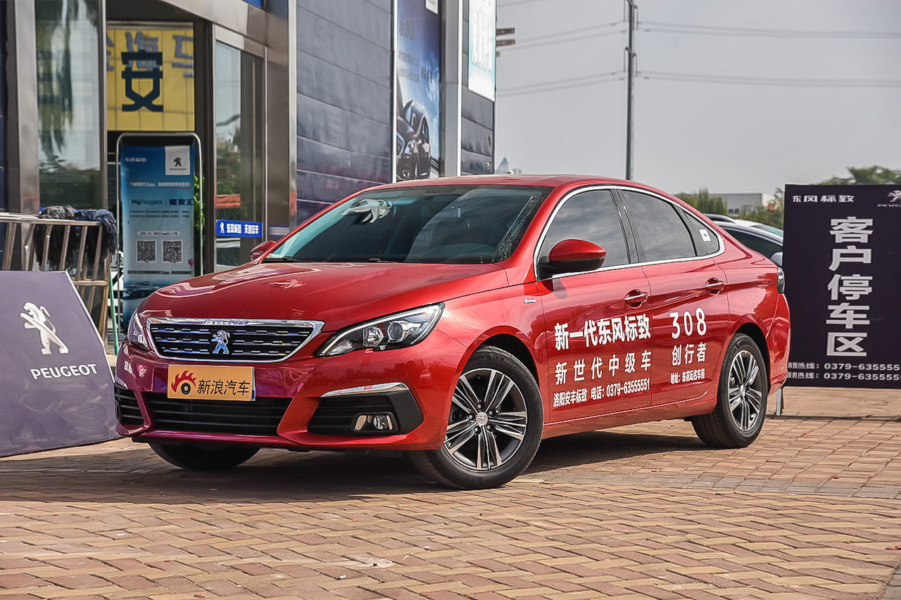 2016款标致308 1.2T自动豪华版