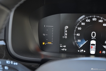 2018款沃尔沃S90 2.0T自动T5智远版