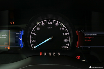 2017款撼路者2.0T自动四驱豪华版汽油7座