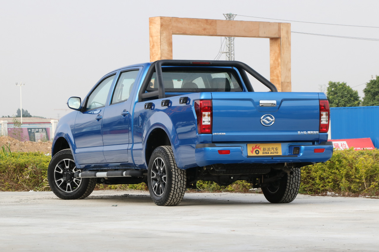 2018款黄海N1S 2.8T手动柴油加长两驱运动版497