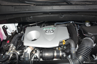 2018款汉兰达2.0T自动四驱至尊版7座