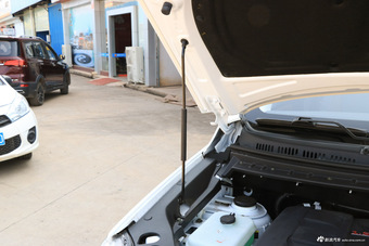 2017款斯威X7 1.5T自动智尊型