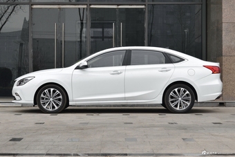 2018款睿骋CC1.5T自动智雅型