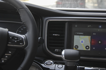 2018款传祺GM8自动320T旗舰版