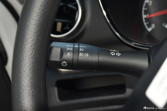 2016款启辰T70 2.0L自动CVT睿行版