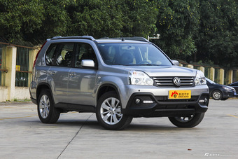 2016款风度MX6 2.0L自动两驱梦想版 沙滩银