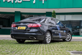 2015款金牛座2.7T自动时尚型