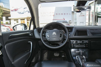 2016款雪铁龙C5 1.8T自动尊贵型