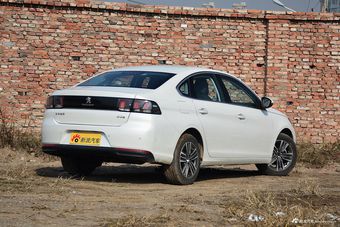 2016款标致308 1.6L自动豪华版