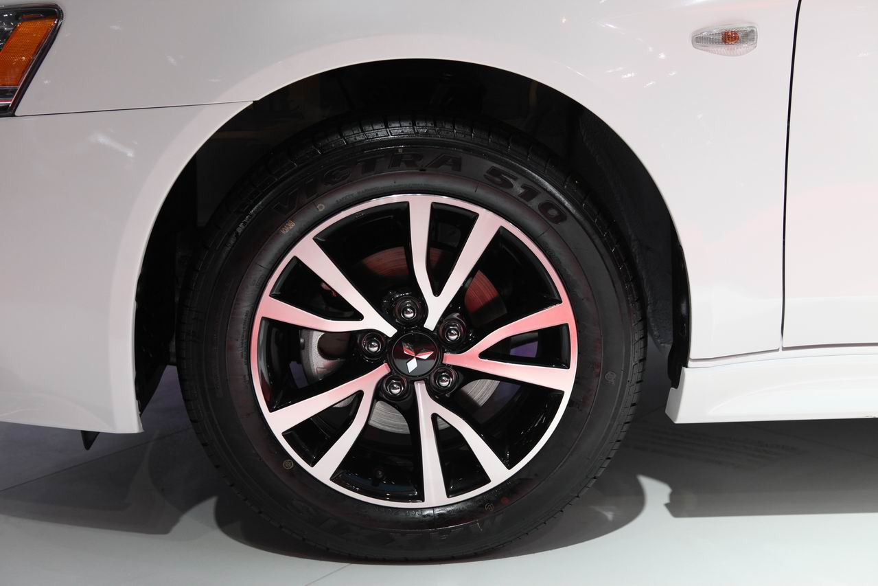 东南三菱新翼神