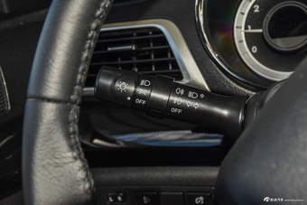 2016款揽福 2.4L手动汽油两驱精英版5座