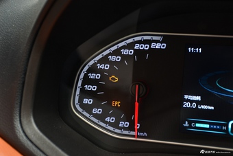 2016款瑞虎7 1.5T自动耀领版