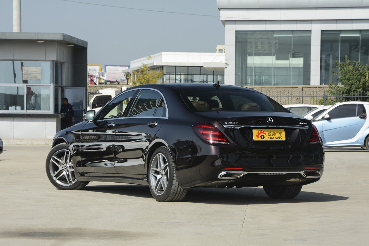 2018款奔驰S级 3.0T自动S450 L 4MATIC