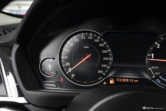 2018款宝马3系2.0T自动320Li 领先型M运动套装