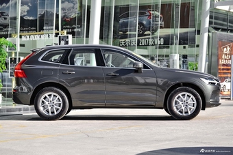 2018款沃尔沃XC60 2.0T自动T4智逸版