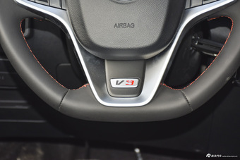 2016款中华V3 1.5T手动精英型
