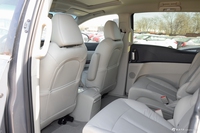 2017款GL8 2.5L自动豪华型