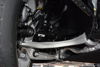 2017款奥迪Q5 Plus 2.0T自动40TFSI技术型