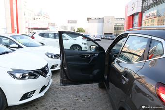 2017款逍客2.0L自动智享版