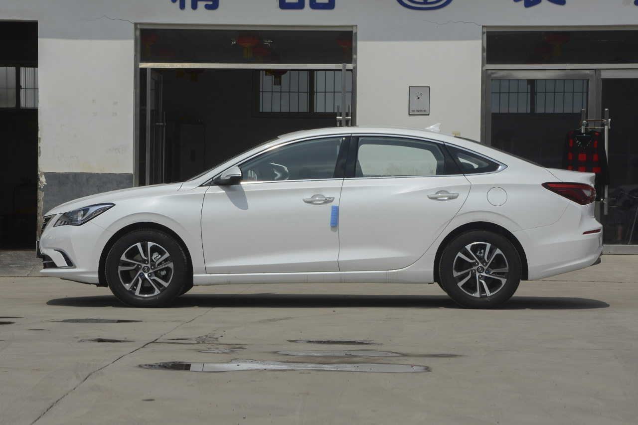  2018款逸动1.6L GDI自动时尚型