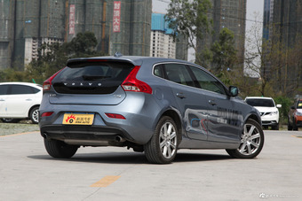 2018款沃尔沃V40 1.5T自动T3 智雅版