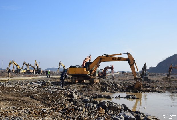 用实际行动回应 乐视超级汽车工厂开工