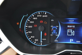 2018款东南DX7 1.5T自动豪华型