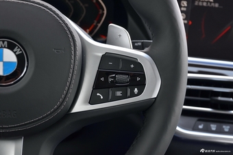 2019款宝马X5 3.0T自动 xDrive40i 尊享型 M运动套装