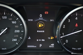 2016款揽胜极光2.0T自动PURE 风尚版