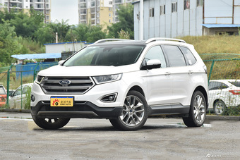 2015款锐界2.7T自动四驱尊锐型