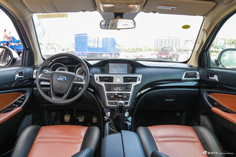 2015款揽福2.4L手动汽油两驱标准型图片