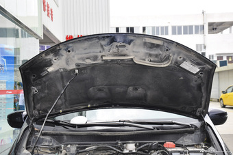 2015款 改款奥德赛2.4L自动至尊版