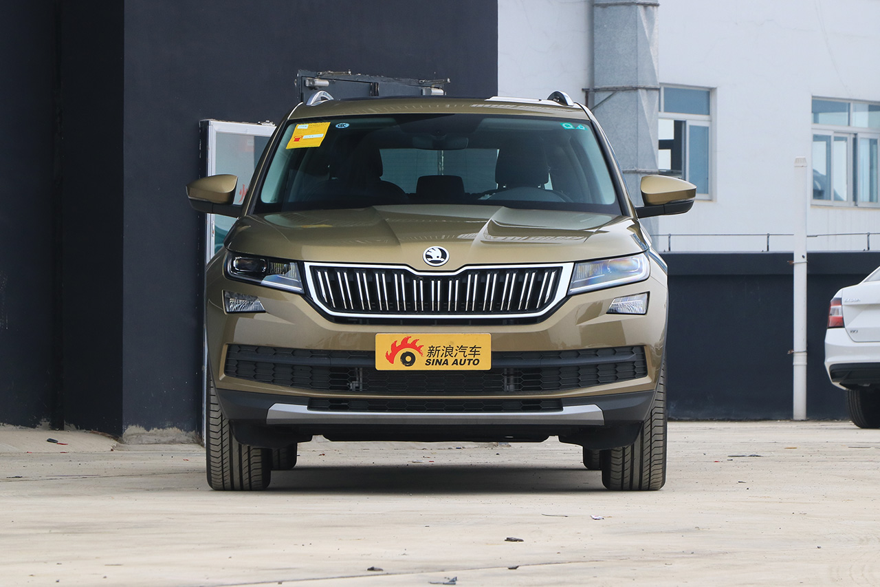 2018款柯迪亚克改款1.8T自动330TSI两驱豪华优享版7座