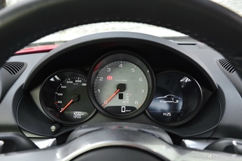 2016款保时捷718 Boxster S 2.5T自动