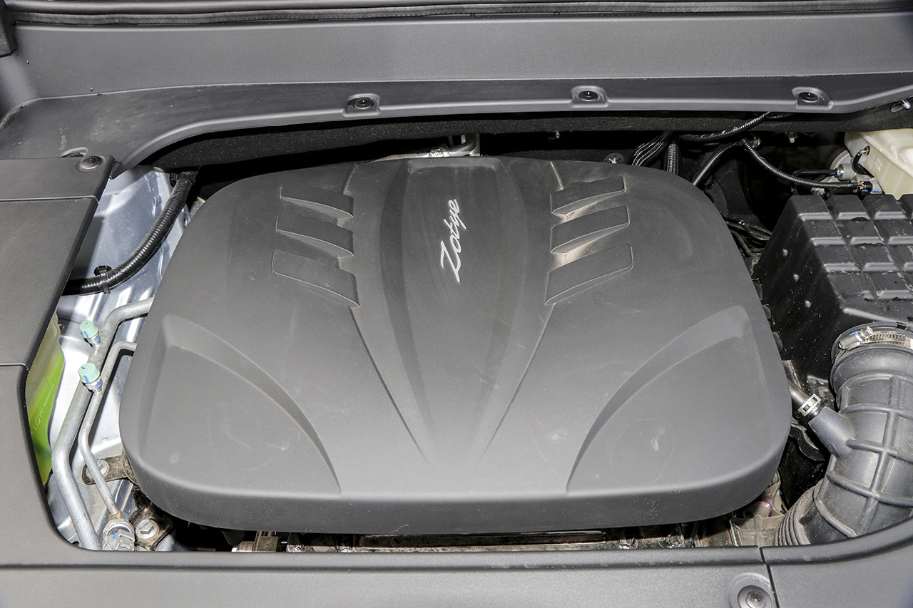 2017款众泰T300 1.5L手动尊享型