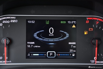 2017款瑞虎7 SPORT 1.5T自动尊贵版