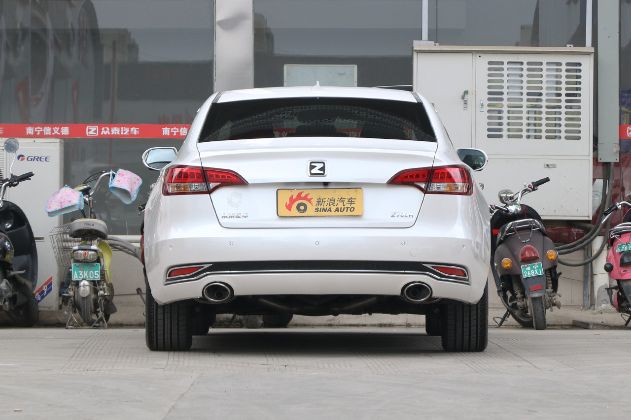 2018款众泰Z700H 1.8T DCT尊享型