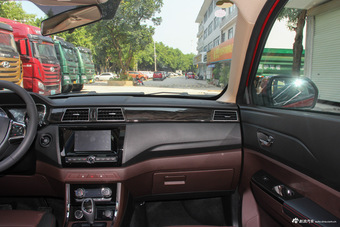 2016款迈威1.5L自动智享型