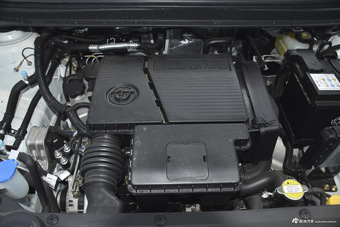 2016款中华V3 1.5L自动智能型 