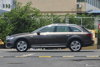 2017款奥迪A4 allroad 2.0T自动 45TFSI quattro时尚型