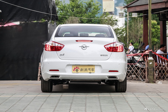 2016款海马M6 1.6L手动舒适型